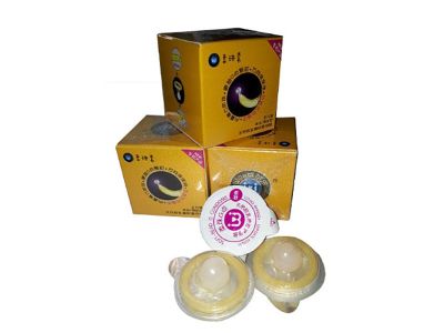 Bao Cao Su Có Viên Bi Lớn Ở Đầu Cho Chị Em Tột Độ Khoái - ảnh 1